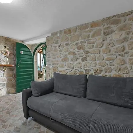 Villa Kuca Za Odmor Irena *